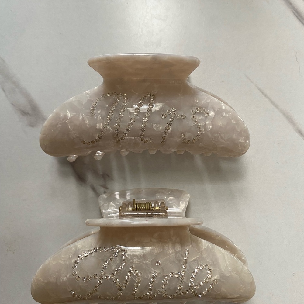 Bride/Mrs Hair Claw Clip Set of 2